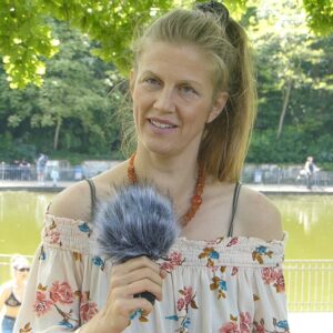 Angela-Mahr